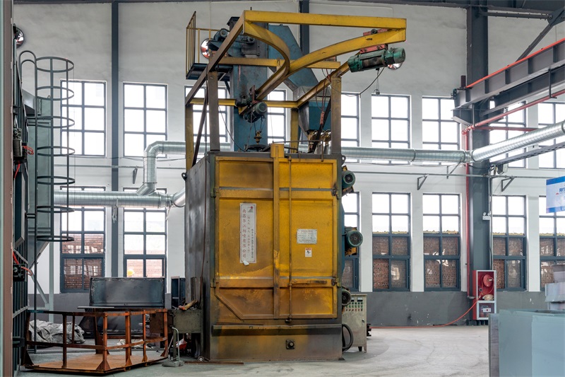 Shot blasting machine